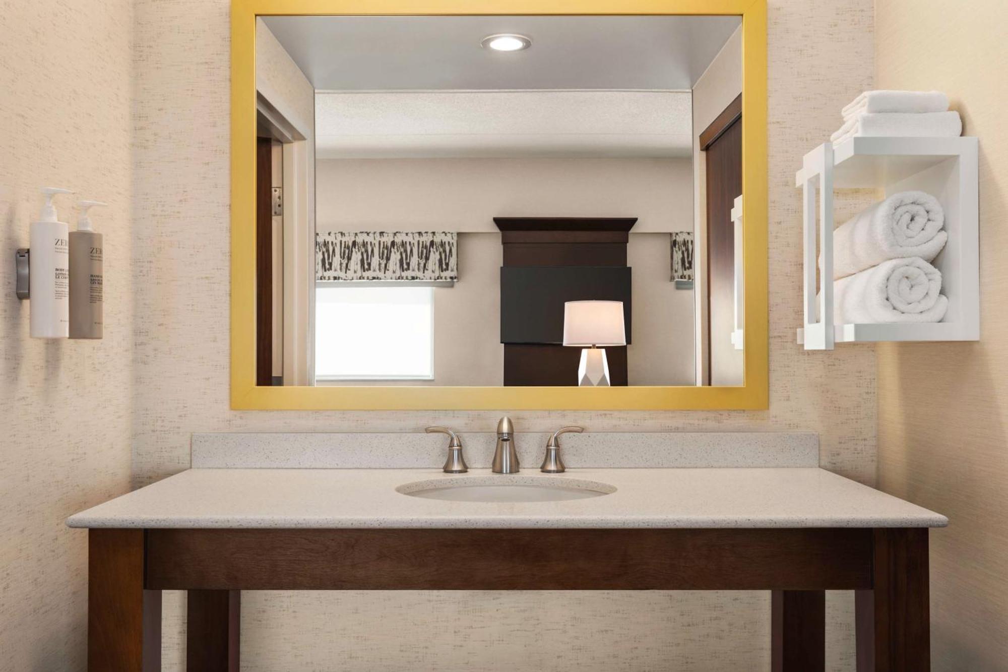 Hampton Inn & Suites Pittsburgh Waterfront West Homestead Zewnętrze zdjęcie