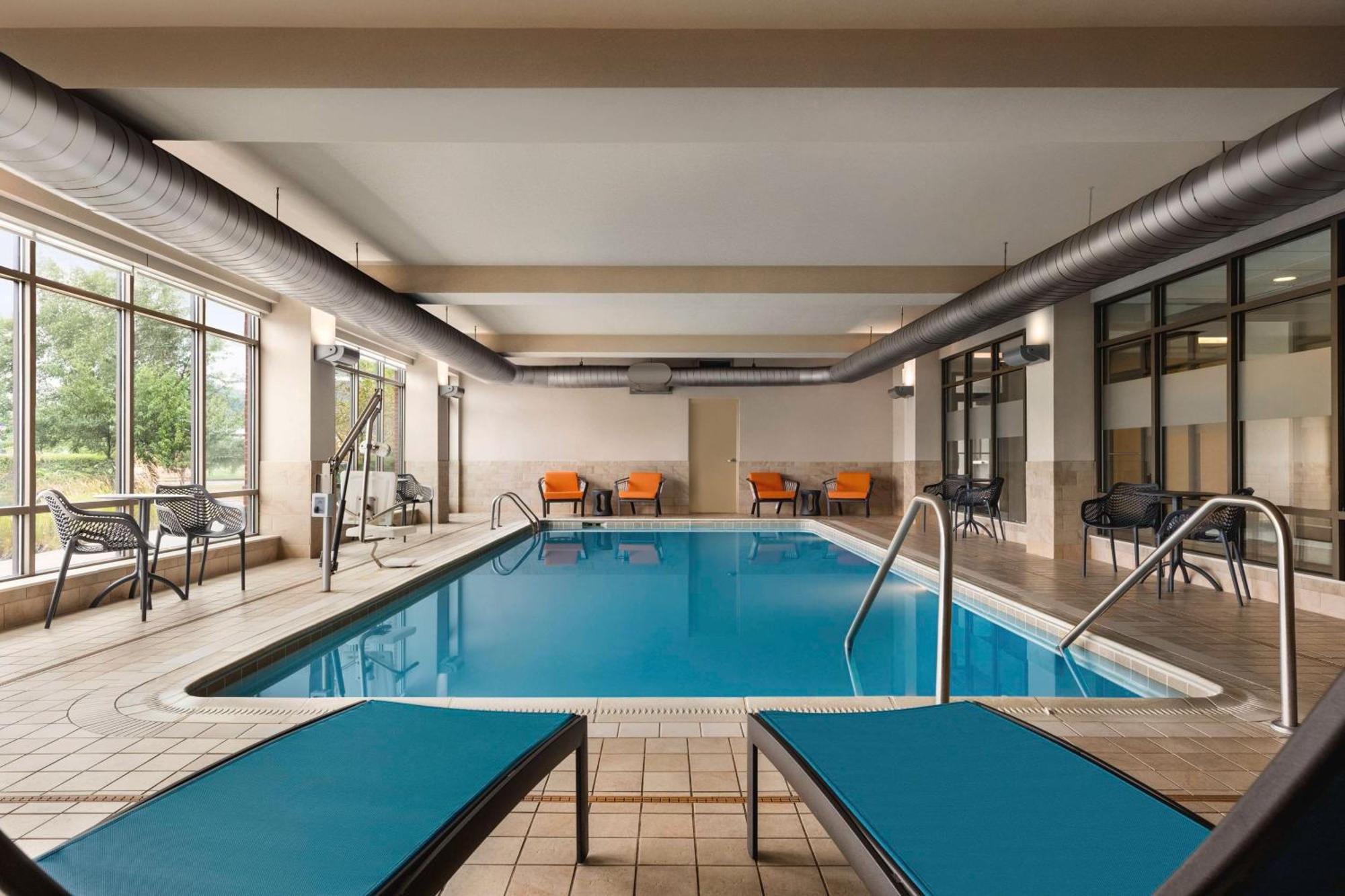 Hampton Inn & Suites Pittsburgh Waterfront West Homestead Zewnętrze zdjęcie